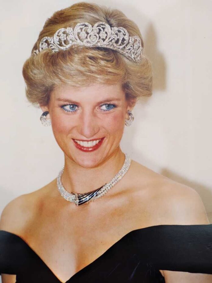 Princess Diana’s Gown Fetches a Record-Breaking $1.1 Million at Auction ...