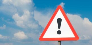 US Issues Travel Warnings as Hezbollah-Israel Tensions Escalate