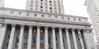 United States courthouse with grand neoclassical columns